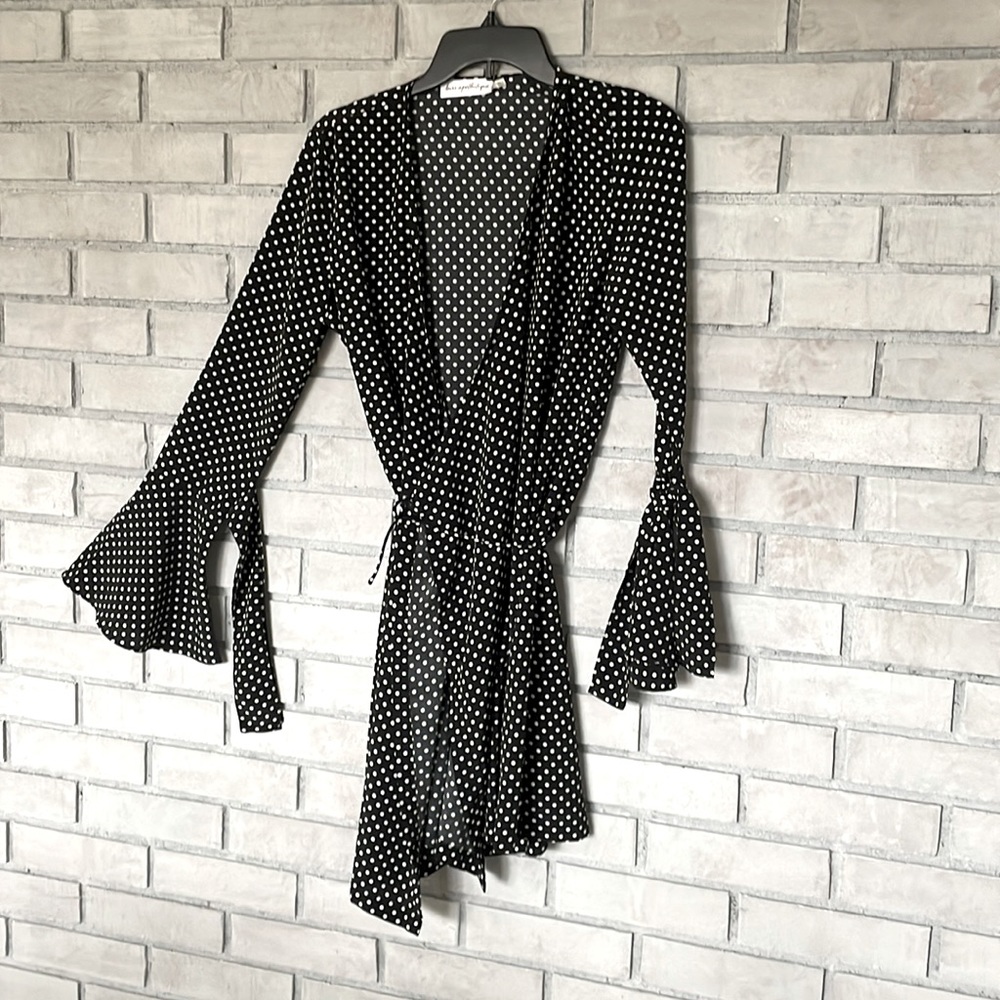 ◻️Bell and Tie Sleeve Wrap Blouse◻️